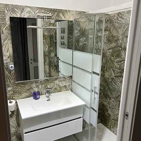 Centro Nuovo Vicino Alla Stazione Apartmán *