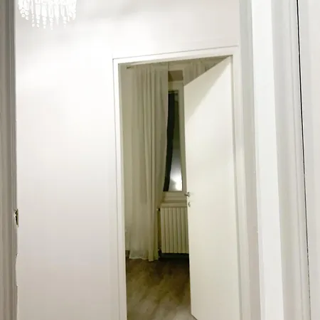 Lejlighed Centro Nuovo Vicino Alla Stazione